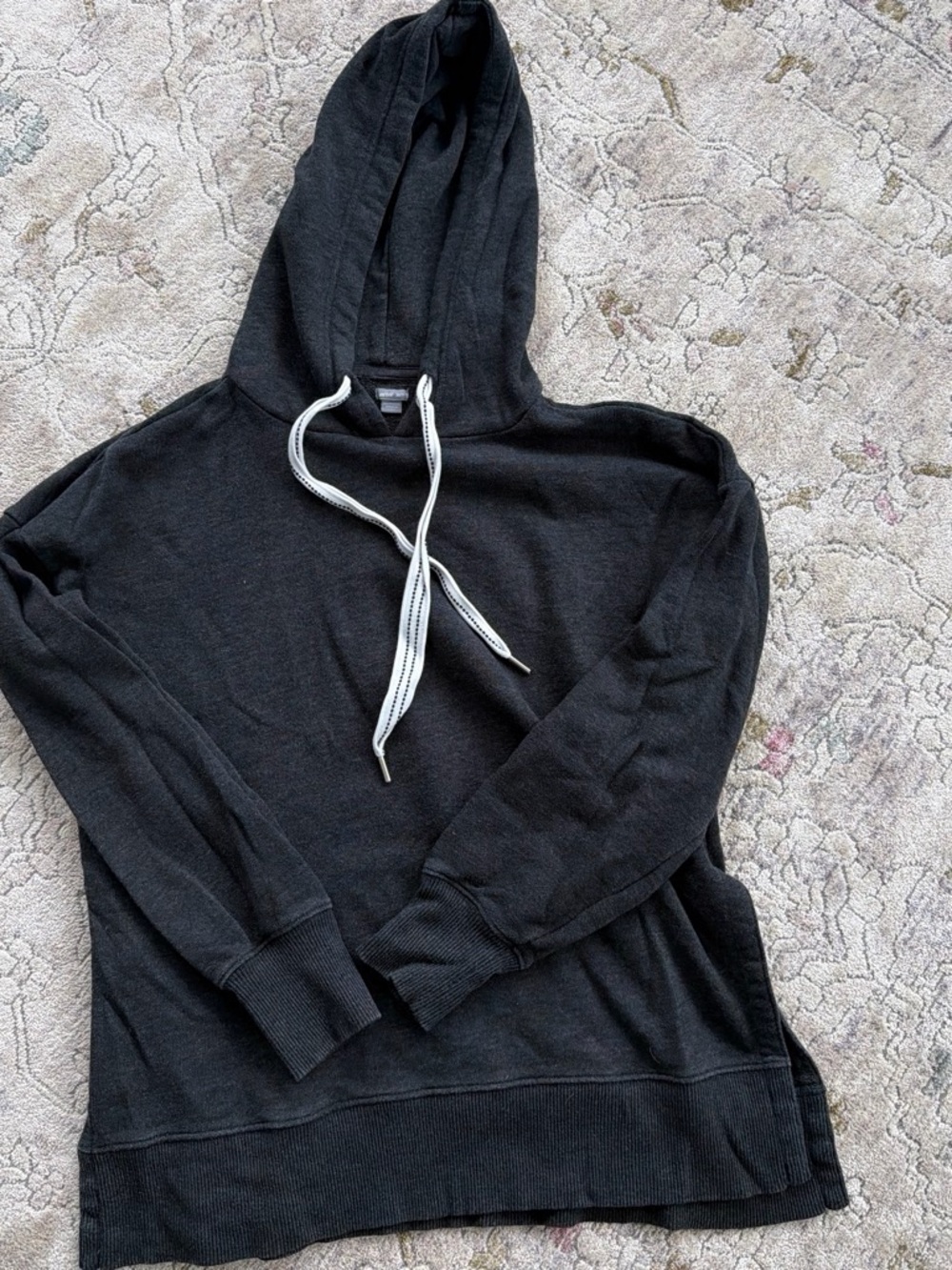 Aerie Gray Hooded Sweater - Classic Pullover Hoodie